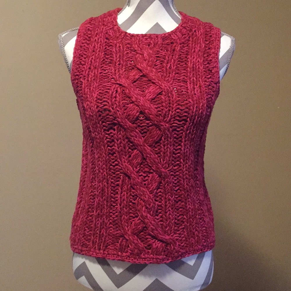 EUC Express handknit sleeveless sweater